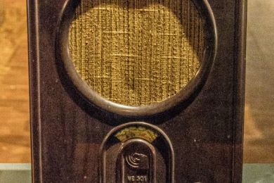 Heinrich Schneider: Volksempfänger